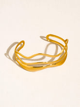 Load image into Gallery viewer, Gold Wavy Cuff Bracelet